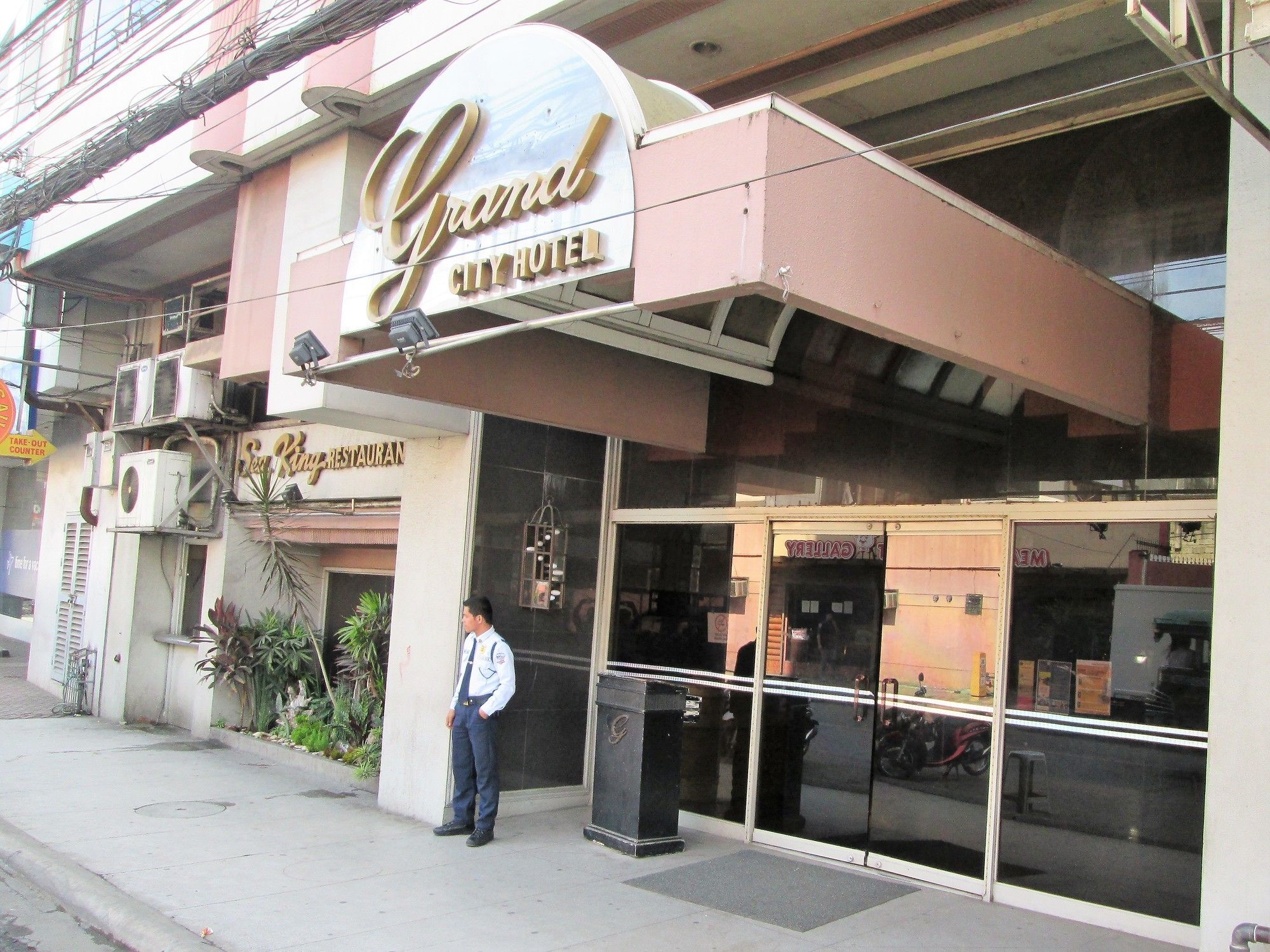 Grand City Hotel Inc. Cagayan de Oro Bagian luar foto